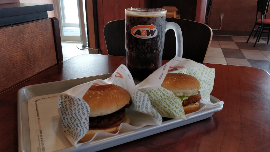 A&W Canada | 1111 Elgin St W, Cobourg, ON K9A 5H7, Canada | Phone: (905) 377-1010