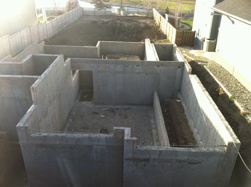 K & M Hall Concrete Ltd | 416 Clark Ave, Lethbridge, AB T1K 8H4, Canada | Phone: (403) 635-1566