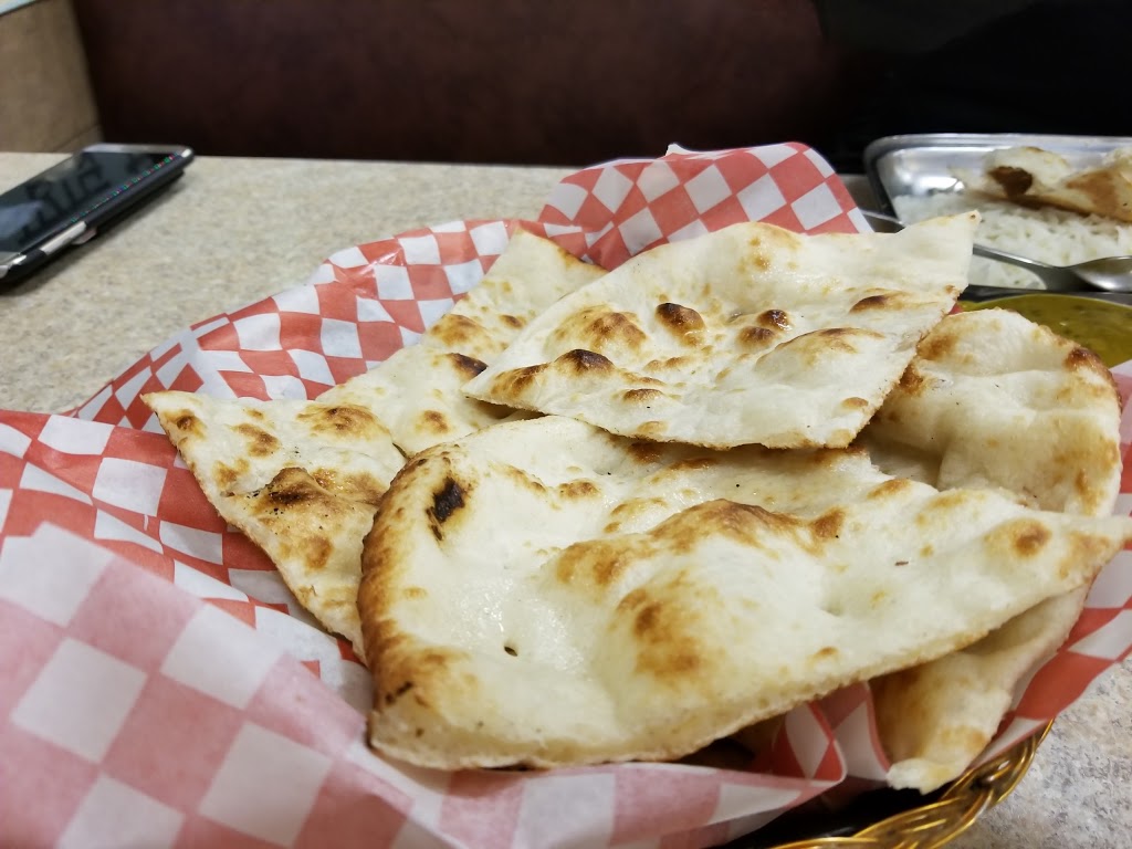 Punjabi Dhaba | 2855 Derry Rd E, Mississauga, ON L4T 1A6, Canada | Phone: (905) 956-3442