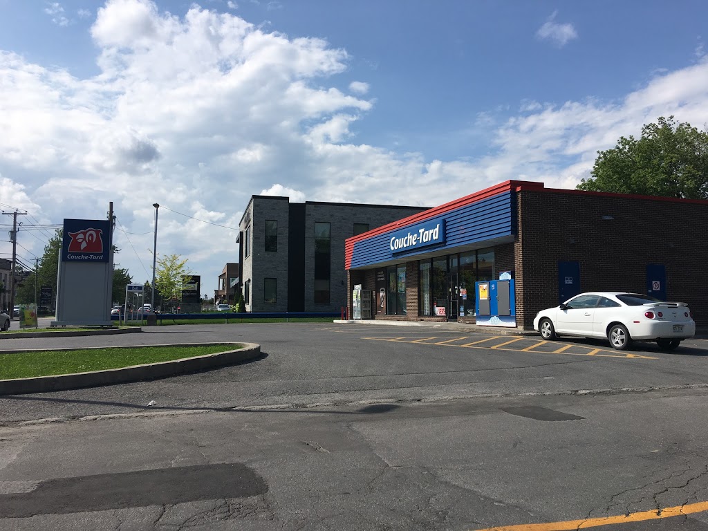 Couche-Tard | 433 Avenue Saint-Charles, Vaudreuil-Dorion, QC J7V 2N4, Canada | Phone: (450) 455-5808