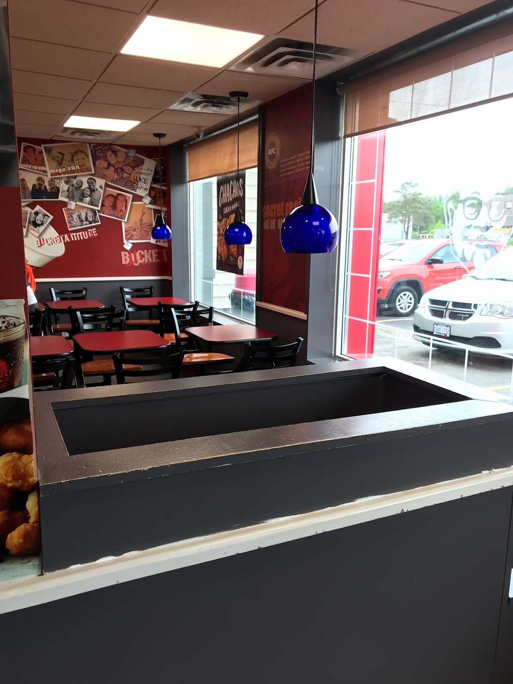 KFC | 383 Centre St #1, Espanola, ON P5E 1E4, Canada | Phone: (705) 869-3321