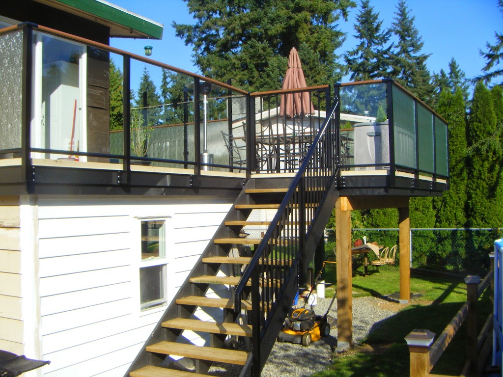 B & L Aluminum Railings & Gates | 5250 185a St Unit #5, Surrey, BC V3S 7A4, Canada | Phone: (604) 575-3005