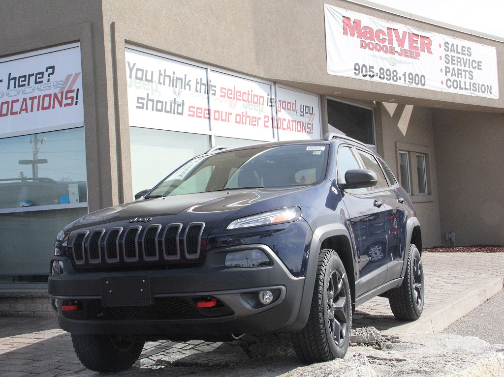 NewRoads Chrysler Dodge Jeep Ram | 17615 Yonge St, Newmarket, ON L3Y 5H6, Canada | Phone: (844) 808-4491