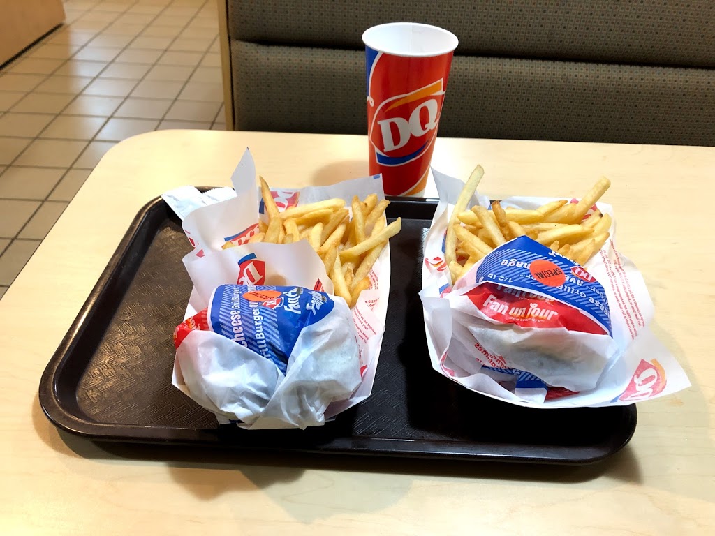 Dairy Queen | 2323 Bevan Ave, Sidney, BC V8L 4M9, Canada | Phone: (250) 656-3339