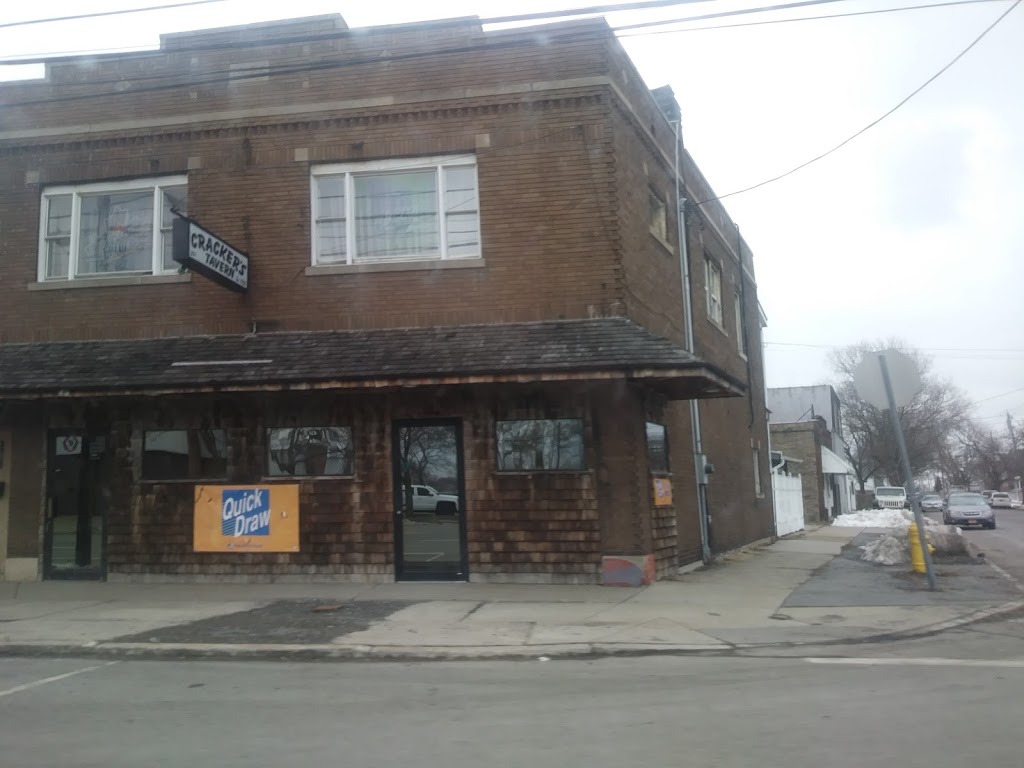 Crackers Tavern | 301 Hyde Park Blvd, Niagara Falls, NY 14303, USA