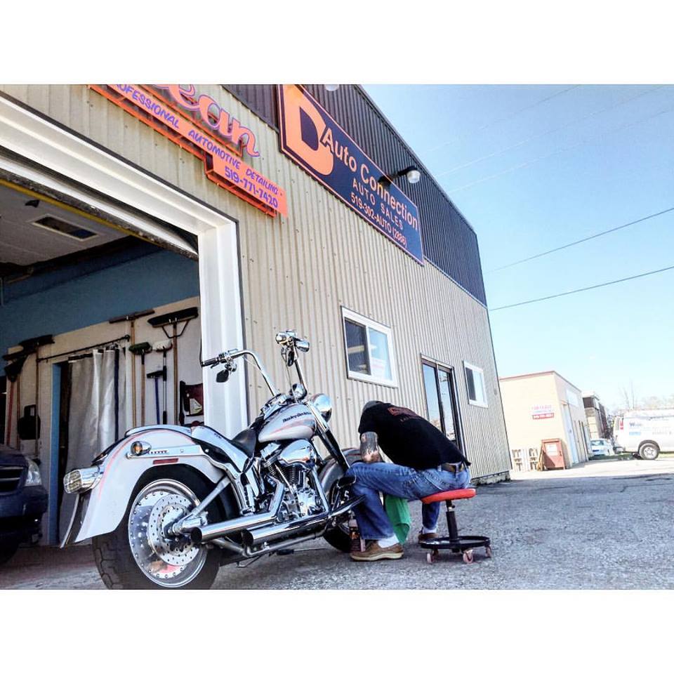 D Auto Connection | 110 Dundas St E, Paris, ON N3L 3H6, Canada | Phone: (519) 302-2886