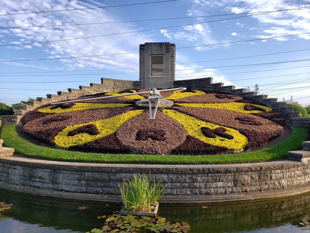 Floral Clock | 14004 Niagara Pkwy, Queenston, ON L0S 1L0, Canada | Phone: (905) 357-2411