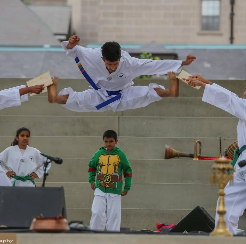 Everest Taekwondo Scarborough | 1220 Ellesmere Rd #9, Scarborough, ON M1P 2X5, Canada | Phone: (647) 975-5590