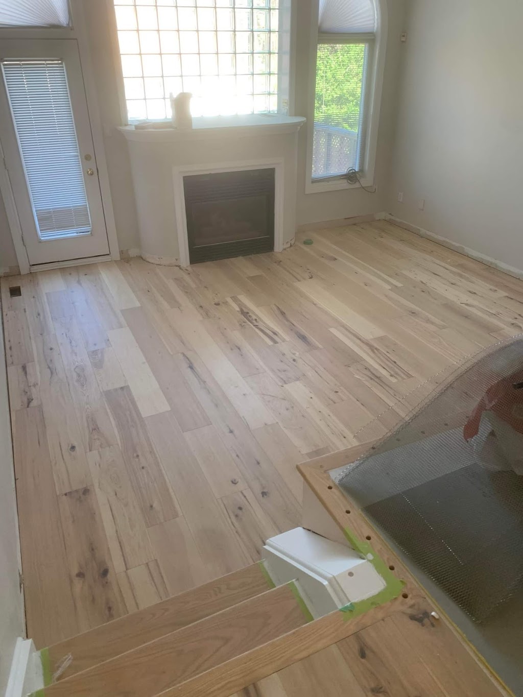 Sc flooring services.inc | 356 Imperial Rd S, Guelph, ON N1K 1L8, Canada | Phone: (226) 501-0987