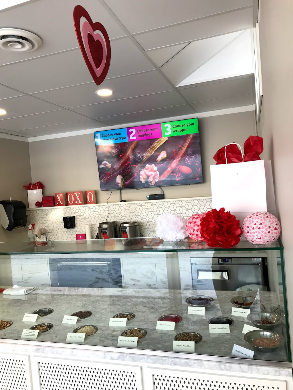 Master Chocolat Marda Loop | 2403 33 Ave SW, Calgary, AB T2T 2A2, Canada | Phone: (403) 453-5750