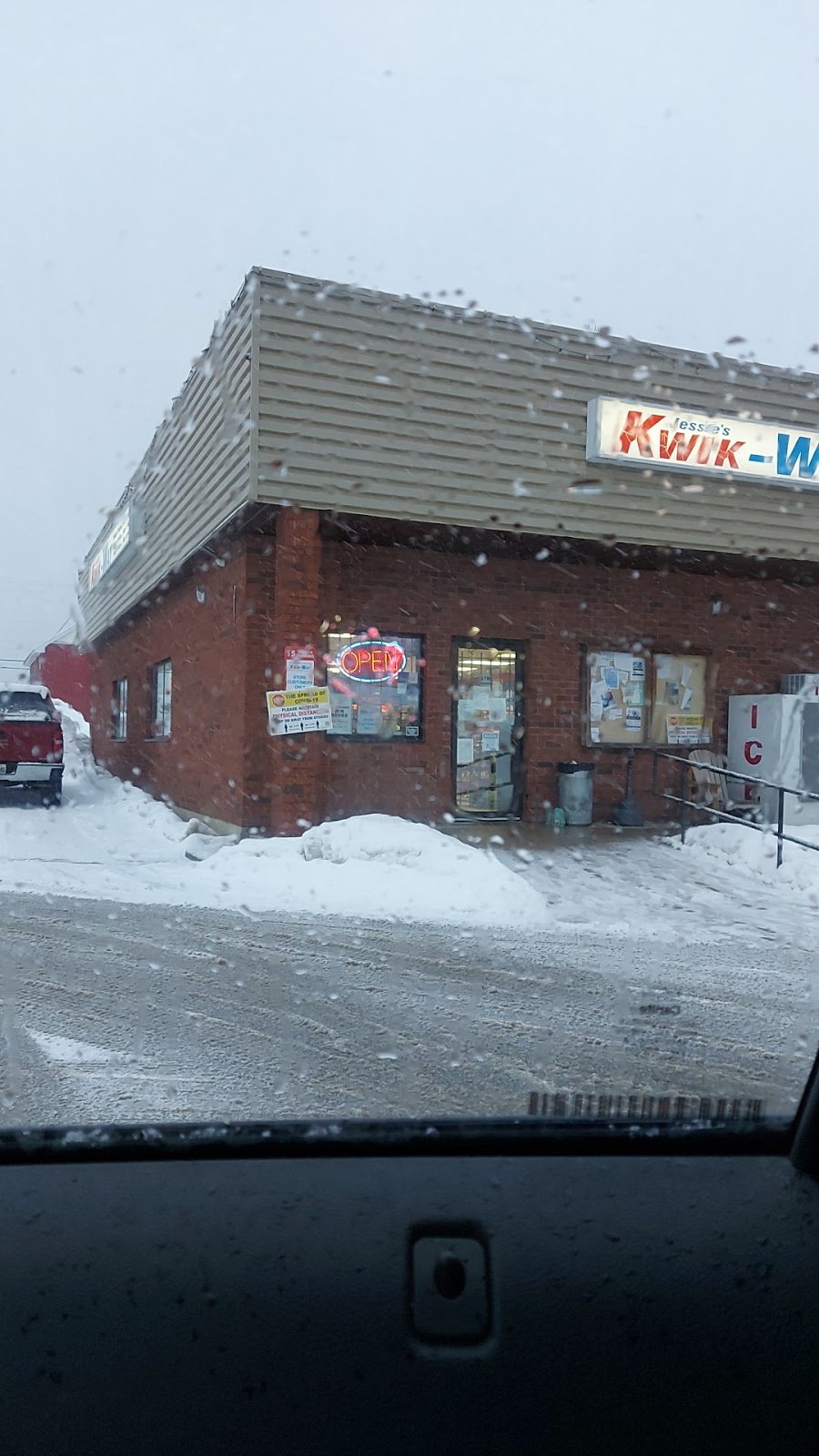 Kwik Way | 1 Montreal Ave, South River, ON P0A 1X0, Canada | Phone: (705) 386-0606