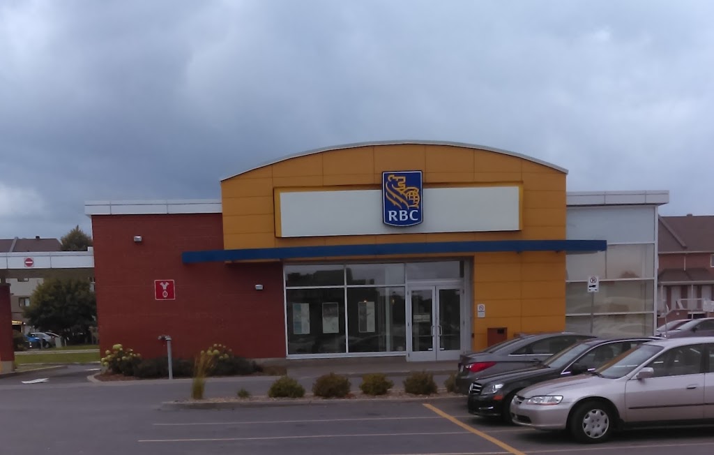 RBC Royal Bank | 211 Boul du Plateau, Gatineau, QC J9A 0N4, Canada | Phone: (819) 779-7000