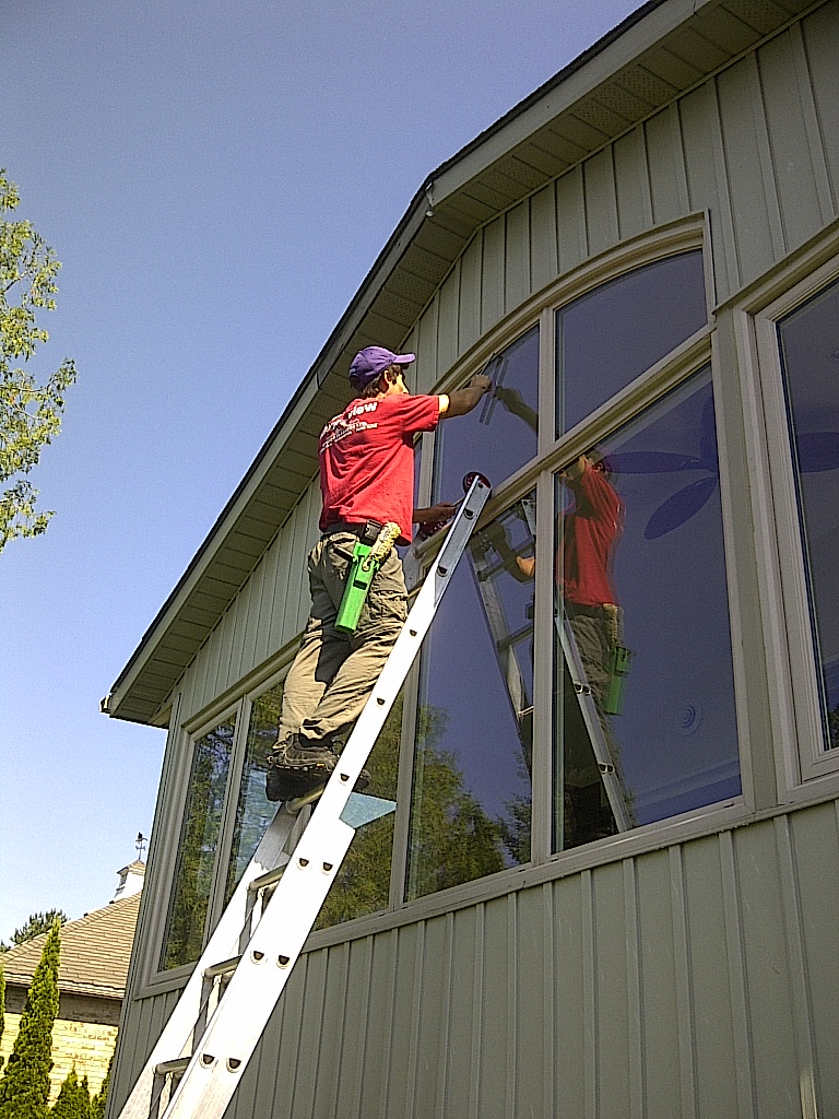 Klear View Window Cleaners | 12-1163 King Rd, Burlington, ON L7R 3X5, Canada | Phone: (905) 634-2882