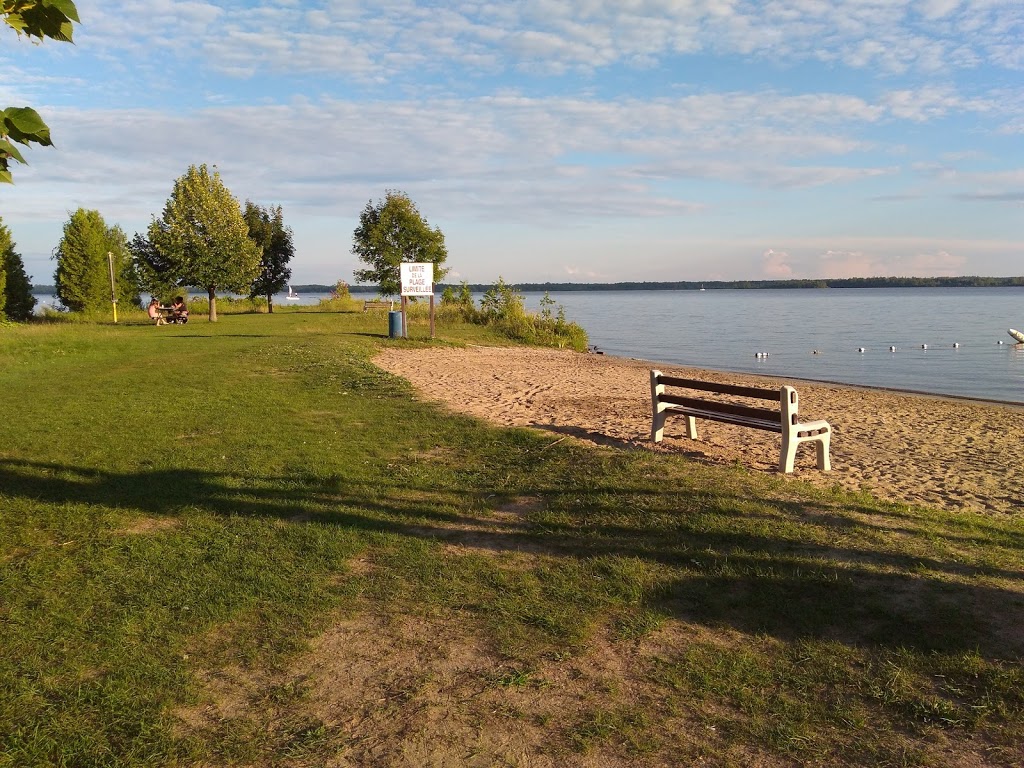 Camping Brownburg-Chatham | 457 Rte Des Outaouais, Brownsburg, QC J8G 1V4, Canada | Phone: (450) 562-1456