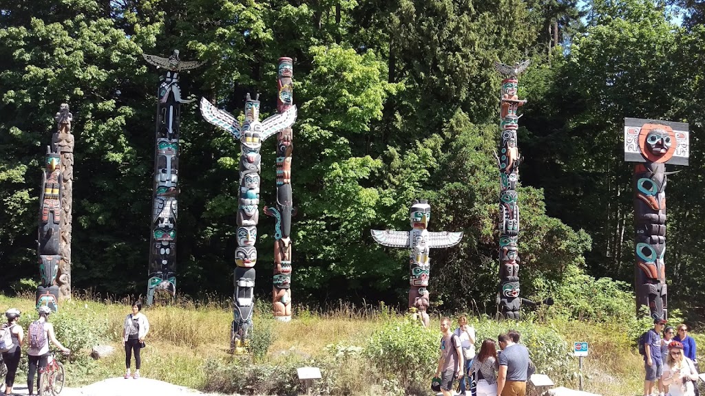 At the Totem Poles | 1501 Stanley Park Dr, Vancouver, BC V6G 3E2, Canada | Phone: (604) 742-0060