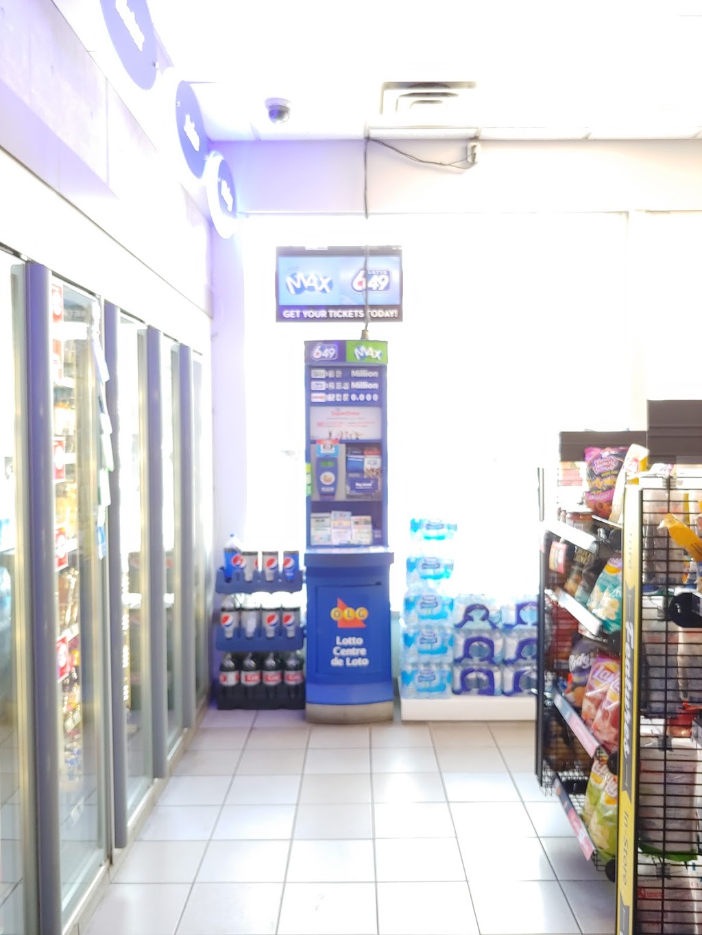 Esso | 5539 Harvester Rd, Burlington, ON L7L 7G4, Canada | Phone: (905) 681-1088