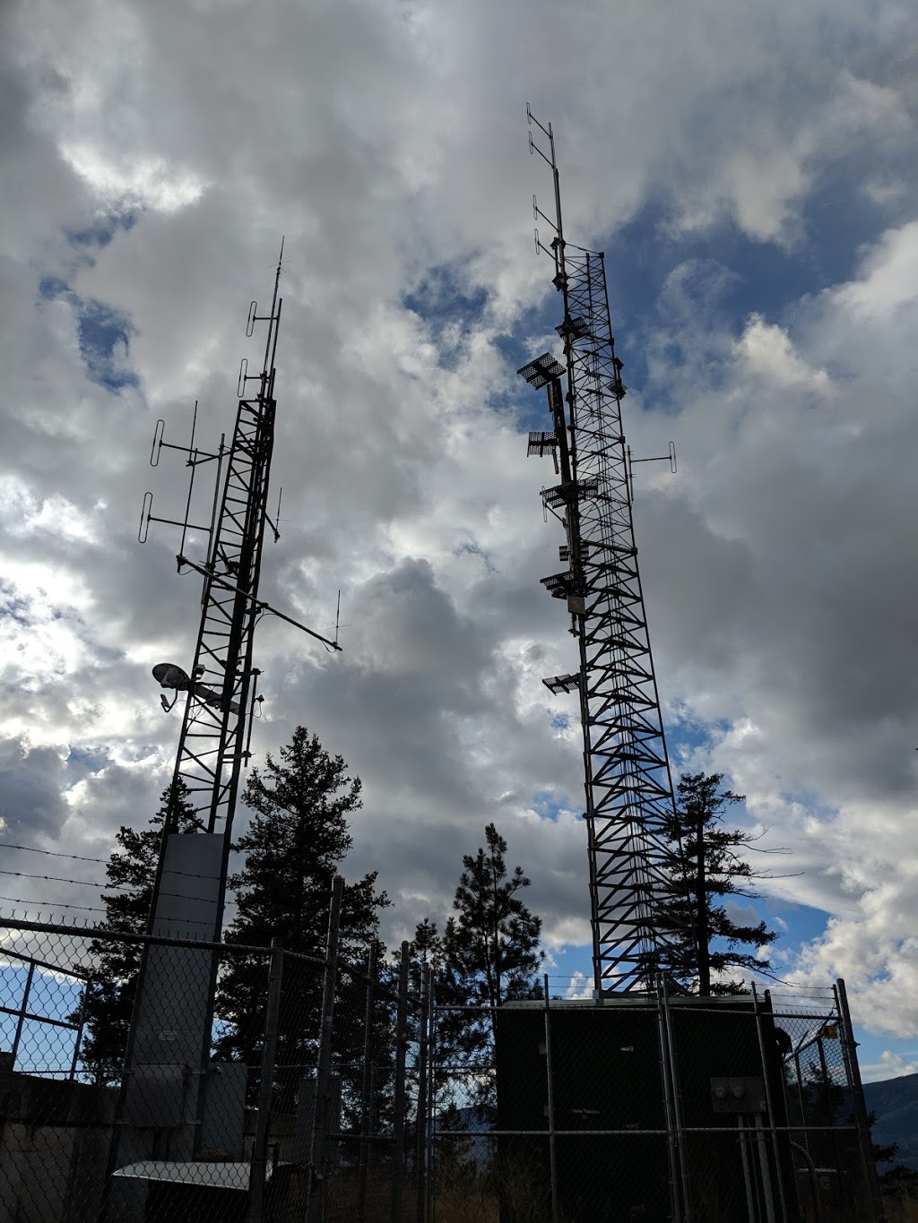 Dilworth Mountain Water Tower | 2501 Selkirk Dr, Kelowna, BC V1V 2V6, Canada