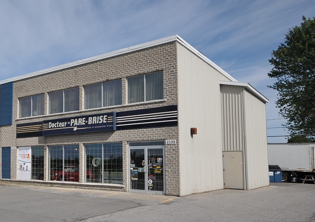 Auto Décor Enr | 2530 Boulevard Laurier E, Saint-Hyacinthe, QC J2T 1K9, Canada | Phone: (450) 774-9371