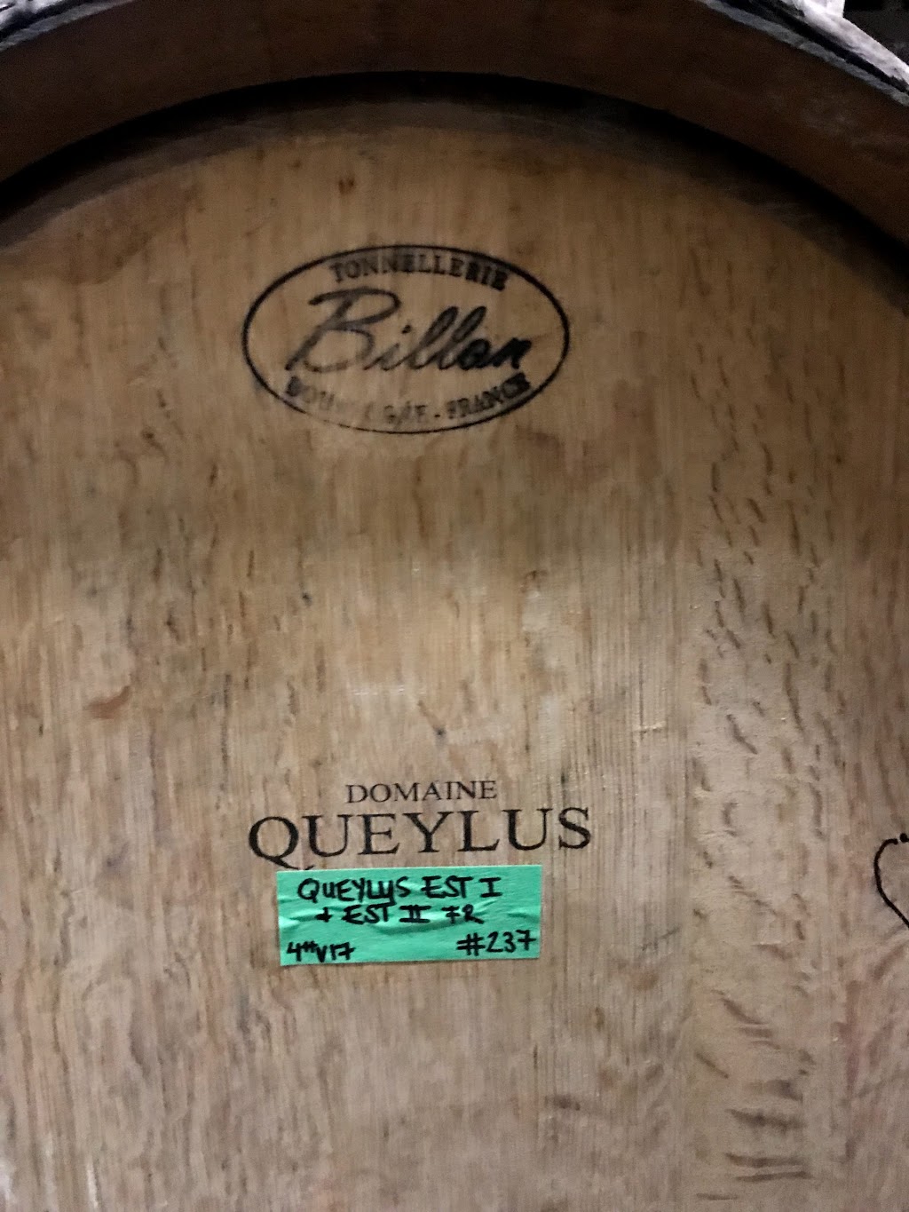 Domaine Queylus | 3651 Sixteen Rd, Saint Anns, ON L0R 1Y0, Canada | Phone: (905) 562-7474