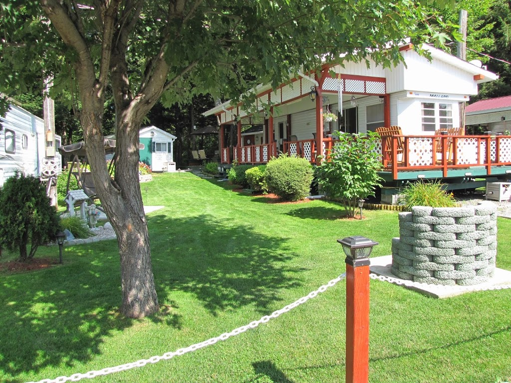 Camping Plage Bernard | 100 Rue Bernard, Sainte-Mélanie, QC J0K 3A0, Canada | Phone: (450) 756-2560