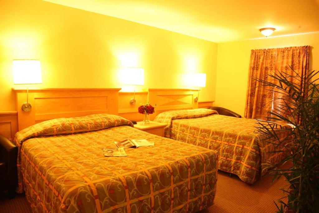 Hotel & Motel le Luxembourg | 6001 Boulevard Wilfrid-Hamel, LAncienne-Lorette, QC G2E 2H3, Canada | Phone: (418) 872-5078