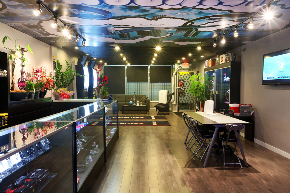 Nuage Vapor Lounge | 5036 Victoria Dr, Vancouver, BC V5P 3T8, Canada | Phone: (604) 559-1188