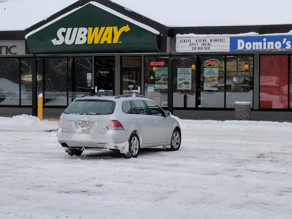 Subway | #11 3818 Gordon Drive Near H20 Recreation Centre Cook and Gordon, Kelowna, BC V1W 3G8, Canada | Phone: (250) 869-4760