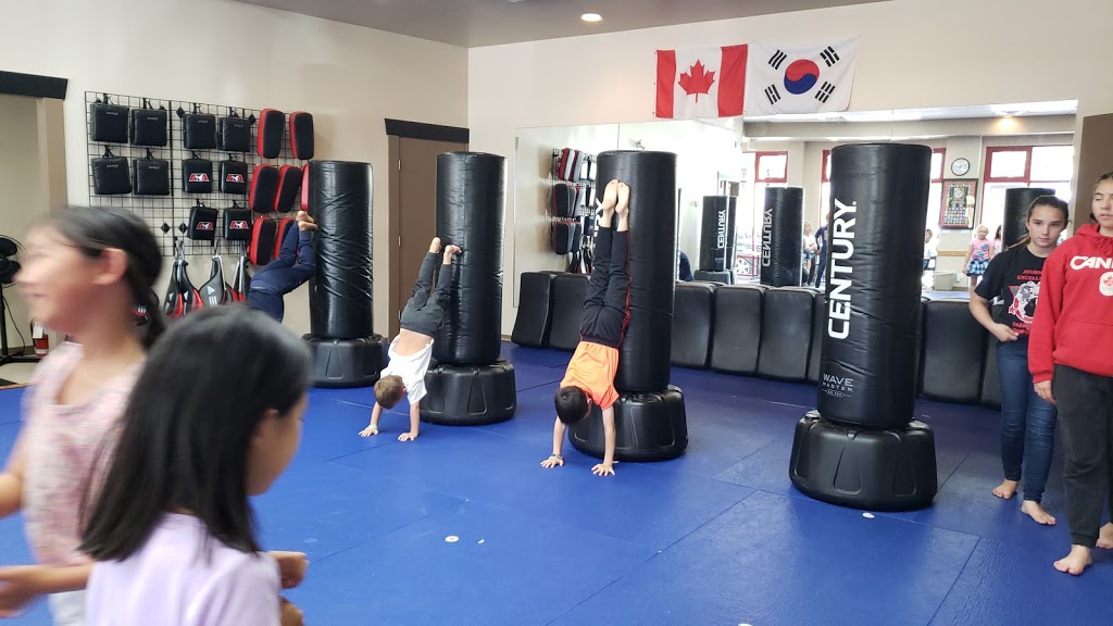 Fraser Heights Black Belt Academy | 10833 160 St # 607, Surrey, BC V4N 1P3, Canada | Phone: (604) 587-5425