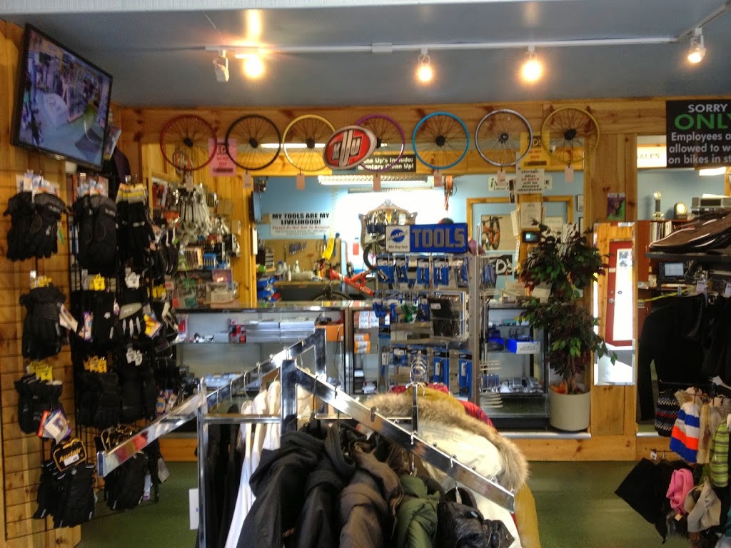 Little Eds Ski & Bike Shop | 543 Bay St, Midland, ON L4R 1L4, Canada | Phone: (705) 526-0202