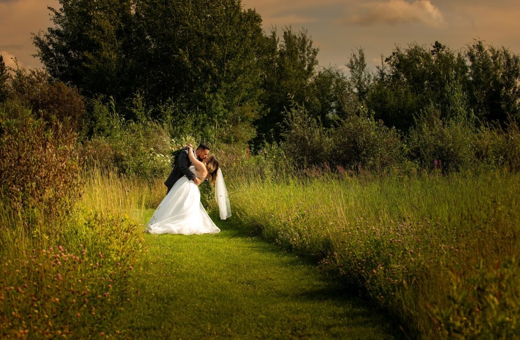 Woodland + Wildflower Weddings | Range Road 26427, Township Rd 650, Westlock County, AB T0G 0Y0, Canada | Phone: (780) 689-9679