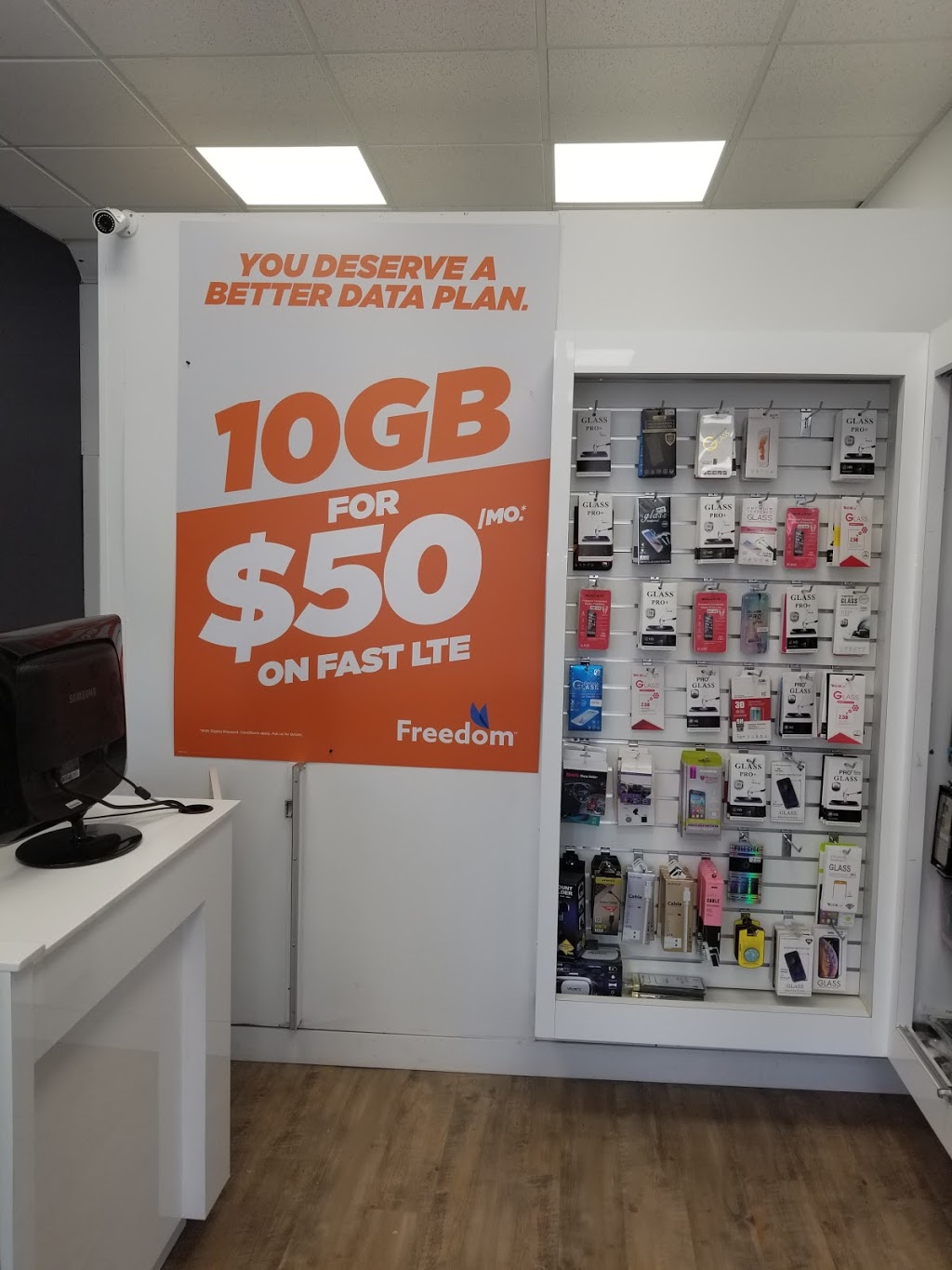 Value Mobile | 1167 Dupont St, Toronto, ON M6H 2A3, Canada | Phone: (647) 763-1000