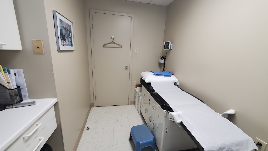 Blackmore Medical | 9019 Bayview Ave, Richmond Hill, ON L4B 3M6, Canada | Phone: (905) 886-2829