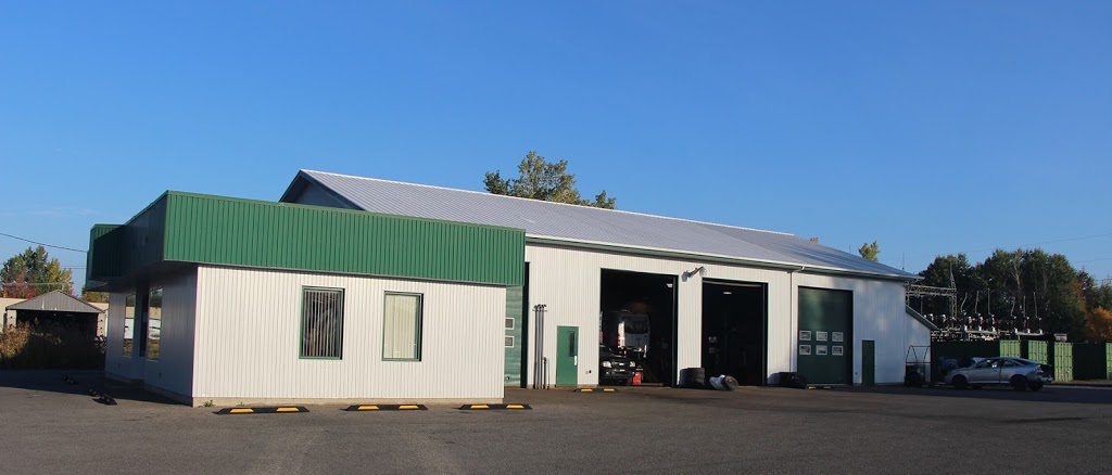 Garage Lemire & Blais | 1103 Rue de Monseigneur Courchesne, Nicolet, QC J3T 1V7, Canada | Phone: (819) 293-6867