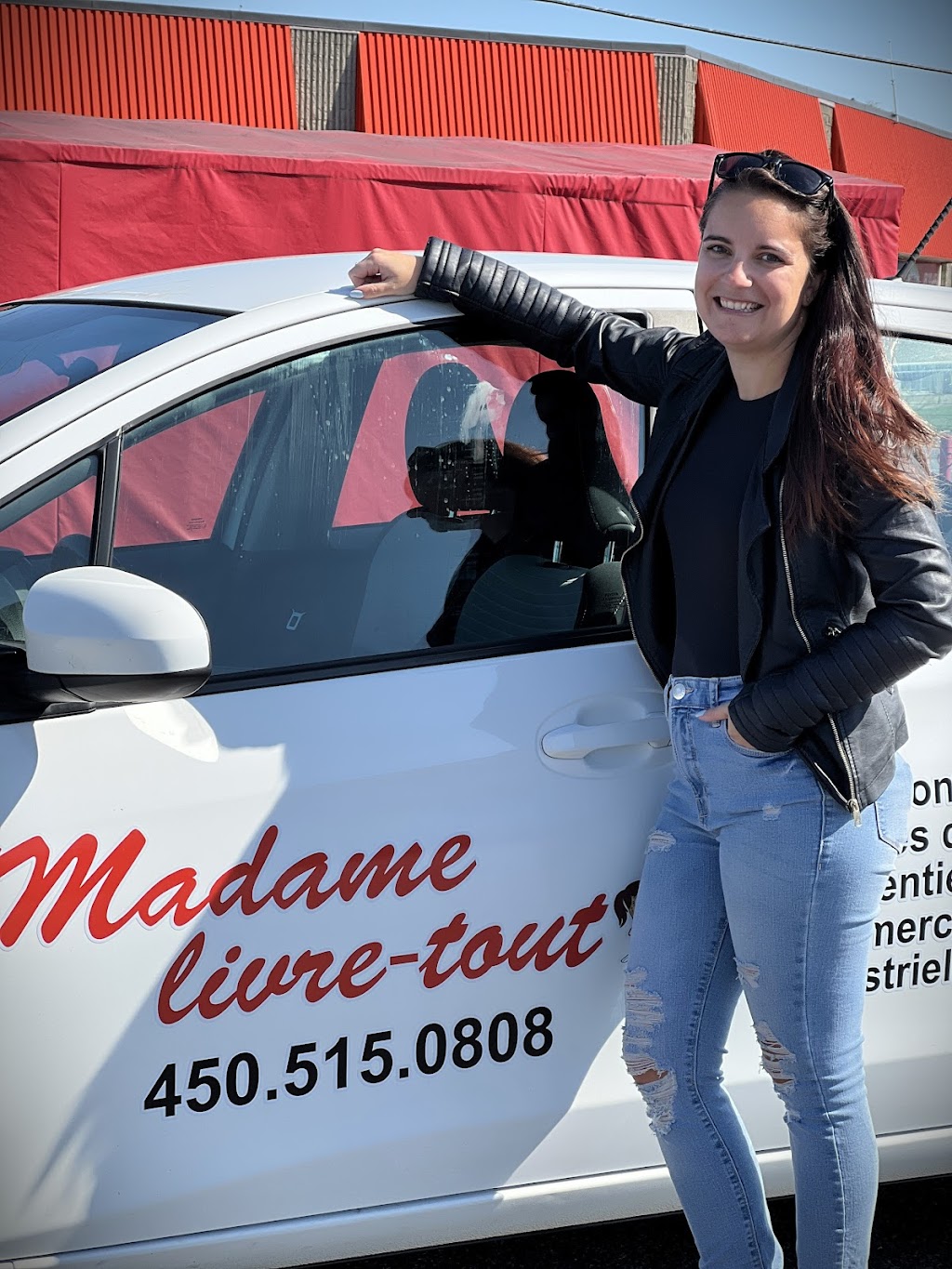 Madame Livre-Tout | 669 Chemin du Grand Bernier N, Saint-Jean-sur-Richelieu, QC J3B 8K1, Canada | Phone: (450) 515-0808