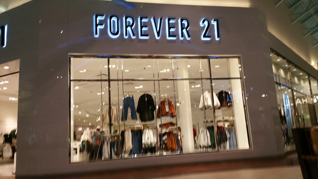 Forever 21 | 261055 Crossiron Blvd Space #L, Rocky View No. 44, AB T4A 0G3, Canada | Phone: (403) 274-4922