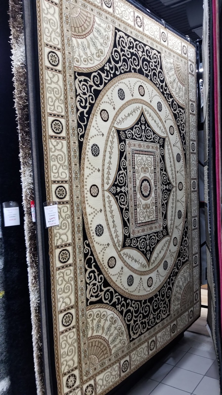Rugs Bed & Bath Home Decor | 737 Golf Links Rd, Ancaster, ON L9K 1L5, Canada | Phone: (905) 304-6662