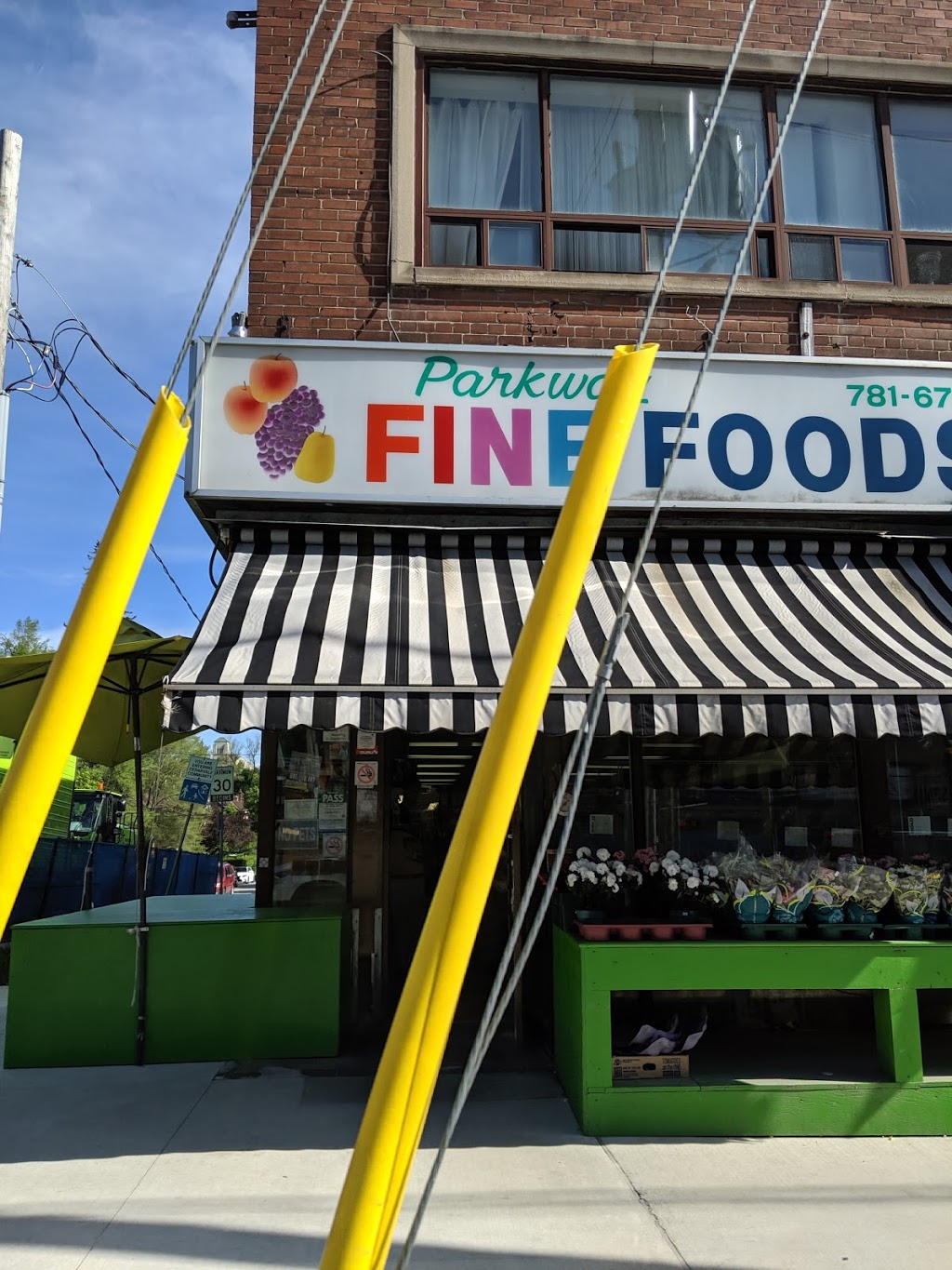 Parkway Fine Foods | 881 Eglinton Ave W, York, ON M6C 2C1, Canada | Phone: (416) 781-6743