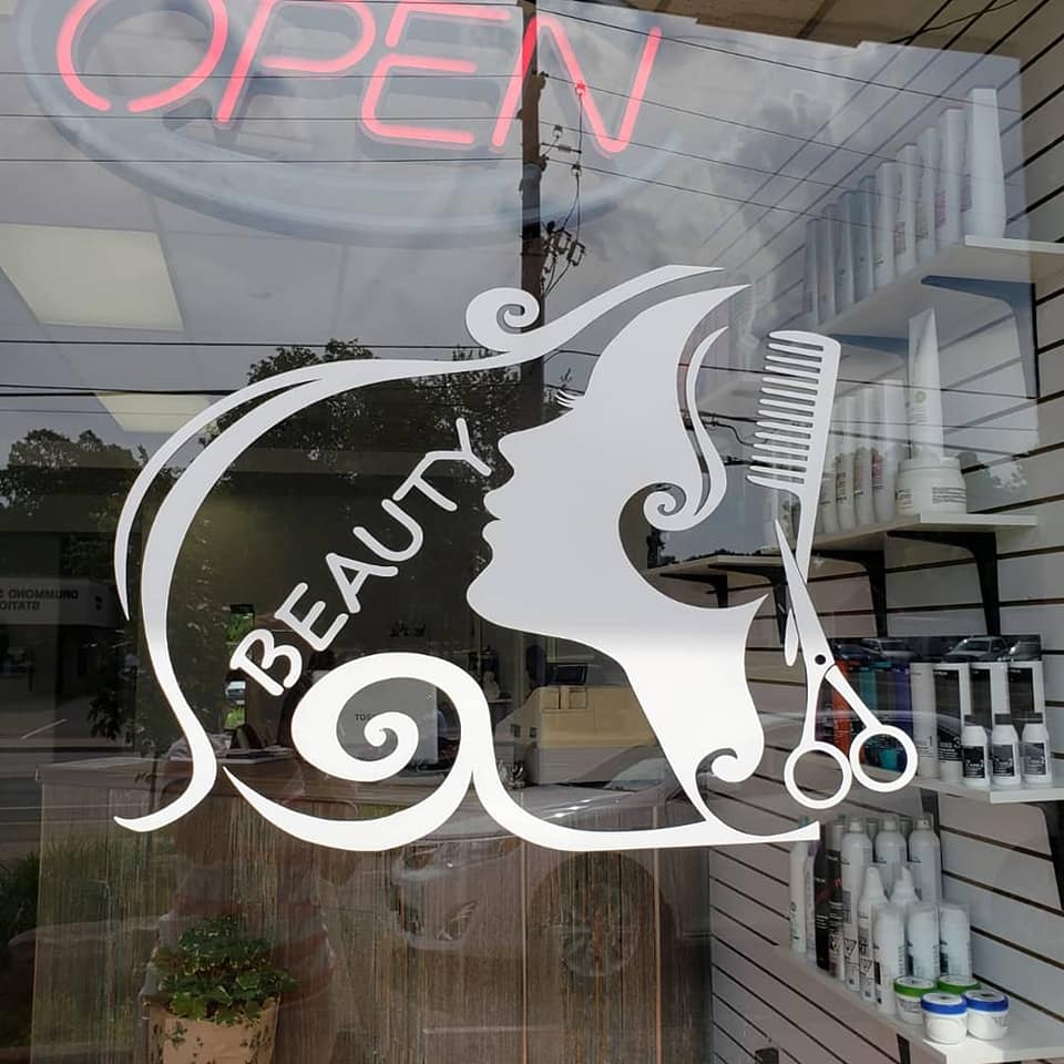 shears and clippers family hair and beauty lounge | 6710 Drummond Rd #3, Niagara Falls, ON L2J 4P1, Canada | Phone: (289) 990-7787