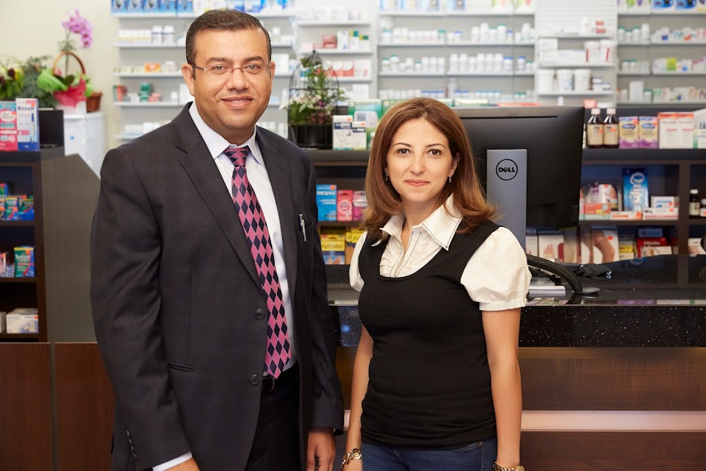 The Queen Pharmacy | 5025 Creditview Rd, Mississauga, ON L5V 3E5, Canada | Phone: (905) 826-5555