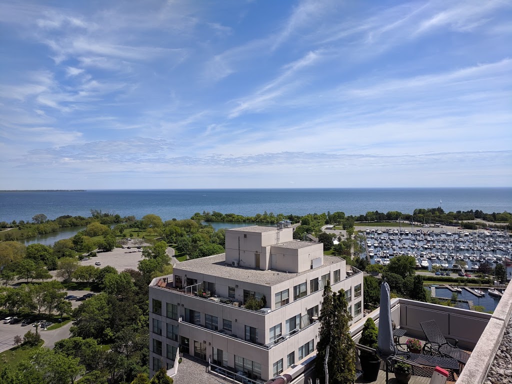 Marina Del Rey Condos | 2261 Lake Shore Blvd W, Etobicoke, ON M8V 3X1, Canada | Phone: (416) 251-9116