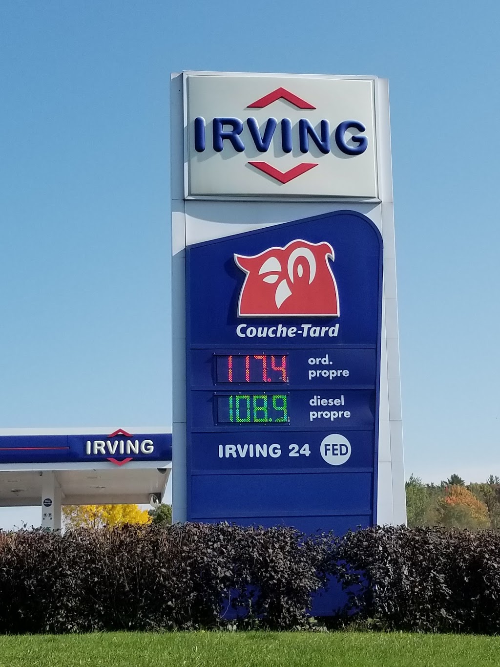 Irving Oil | 665 Avenue Taniata, Saint-Jean-Chrysostome, QC G6Z 2L3, Canada | Phone: (418) 839-3191