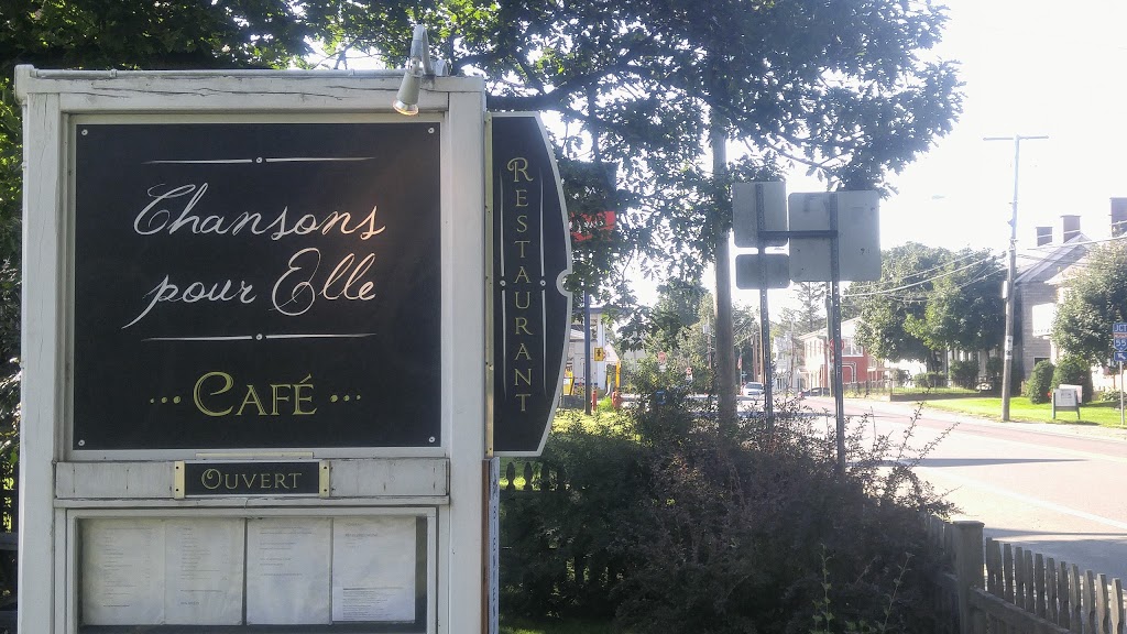 Café Chansons pour Elle | 10 Rue Principale, Stanstead, QC J0B 3E5, Canada | Phone: (819) 200-4655