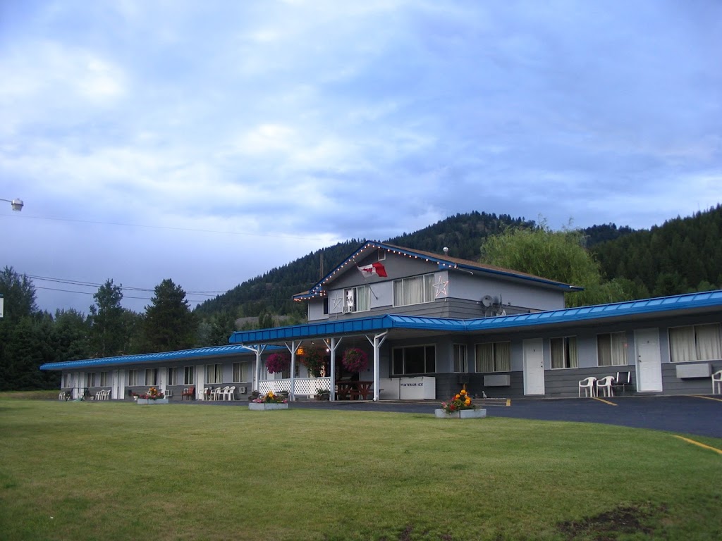 Evening Star Motel | 798 N Government St, Greenwood, BC V0H 1J0, Canada | Phone: (250) 445-6733