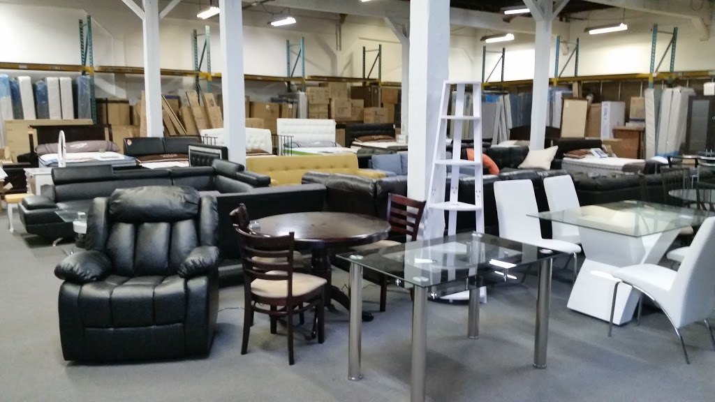 Hometown Furniture & Mattress | 182A Chain Lake Dr, Halifax, NS B3S 1C5, Canada | Phone: (888) 488-3382