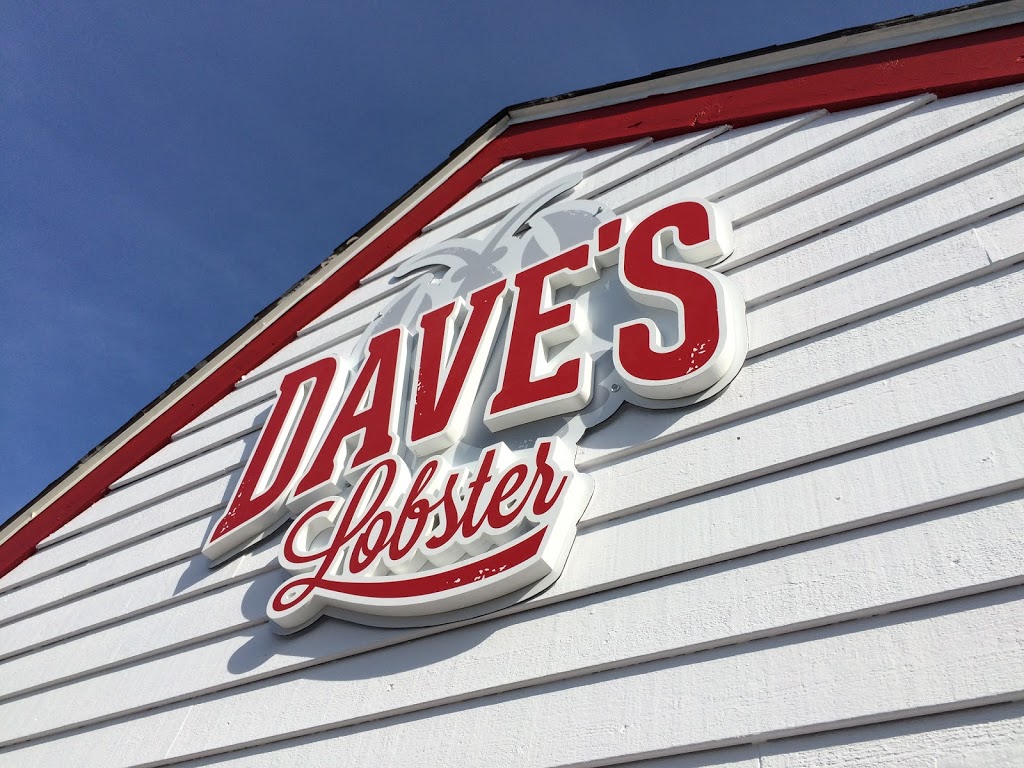 Daves Lobster Halifax | The Salt Yard, 1549 Lower Water St, Halifax, NS B3J 1S2, Canada | Phone: (902) 703-2500