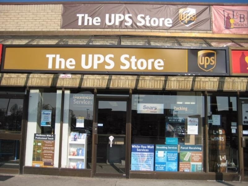 The UPS Store | 558 Upper Gage Ave #2, Hamilton, ON L8V 4J6, Canada | Phone: (905) 383-5000