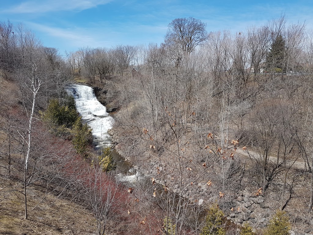 Parc Armand-Grenier | Avenue des Cascades, Québec, QC G1E 2J4, Canada