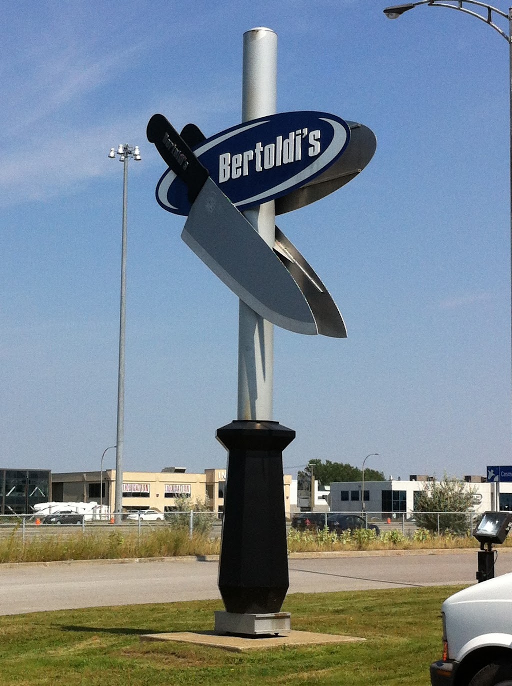 Bertoldis | 3730 A. des Laurentides, Laval, QC H7P 6A9, Canada | Phone: (450) 688-6868