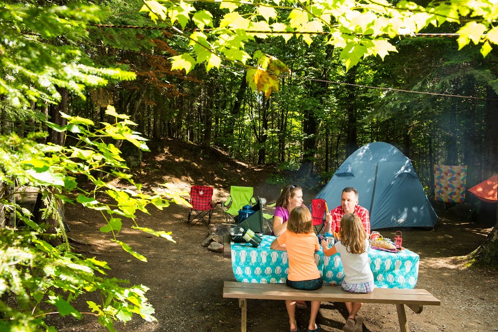 Camping et cabines du Sommet Morin Heights | 185 R. Bennett, Morin-Heights, QC J0R 1H0, Canada | Phone: (450) 227-2020