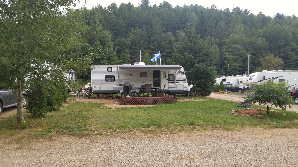 Camping Du Lac Schryer | 78 Montée Lafontaine, Montpellier, QC J0V 1M0, Canada | Phone: (819) 428-2247